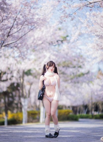 图书馆女友第一季_BD手机在线观看