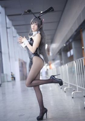 动漫男女扒内衣揉捏胸的视频_蓝光高清视频播放